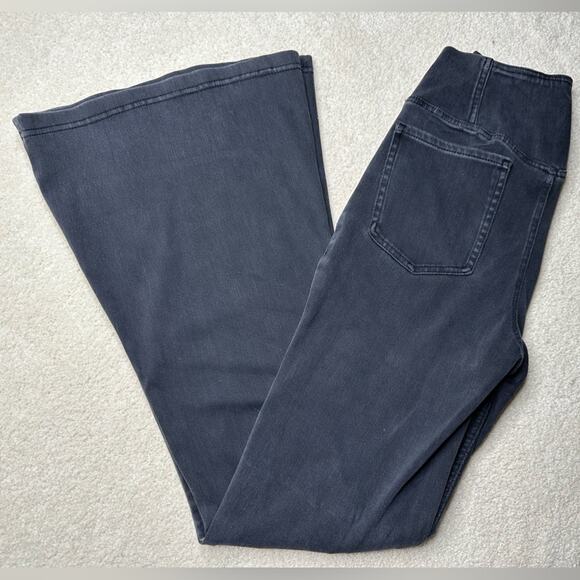 HALARA Dark Gray Flare Pants - Picture 2 of 7